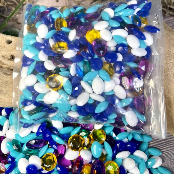 500+ Faceted Gems DIY Crafting Resin Mosaics Vase Fillers Jewelry Aquariums Lot - Picture 8 of 10